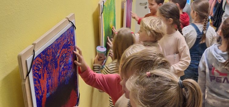 Grundschulflur wurde aufgepeppt!