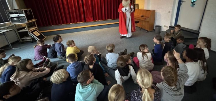 Nikolaus in der Inselschule Nikolaus in der Inselschule